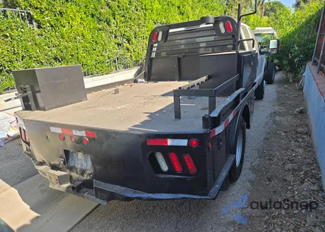 2016 Ford F350 Super Duty z USA, uszkodzony, nr VIN 1FD8W3HT7GED48758